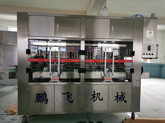 全自動食用（yòng）油（yóu）灌裝機